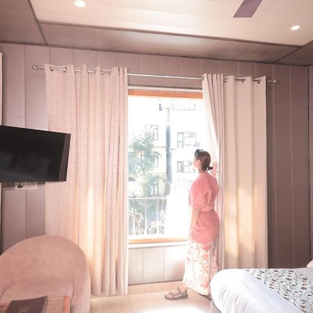 Yogved Hospitality & Resort リシケーシュ エクステリア 写真