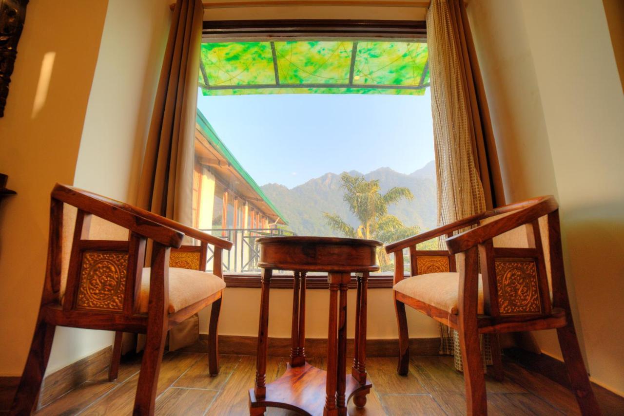 Yogved Hospitality & Resort リシケーシュ エクステリア 写真