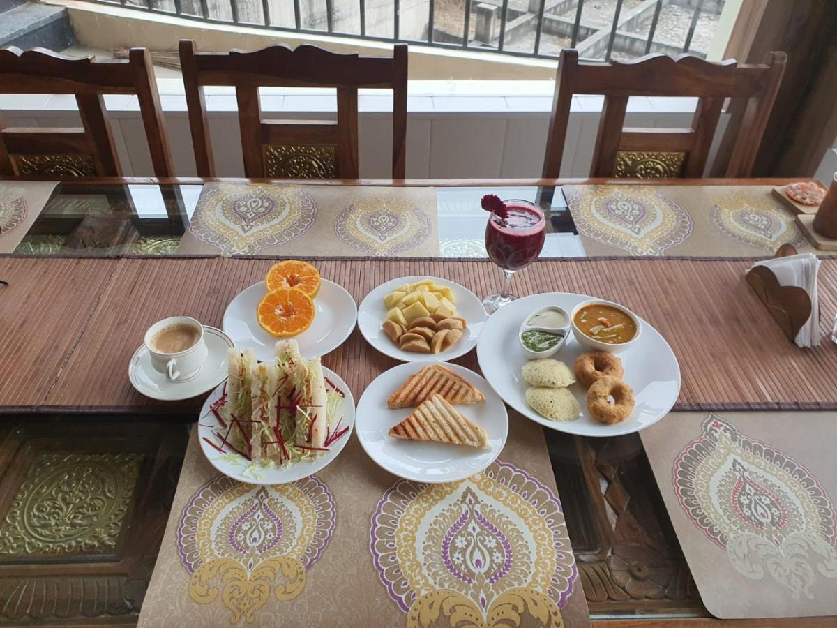 Yogved Hospitality & Resort リシケーシュ エクステリア 写真