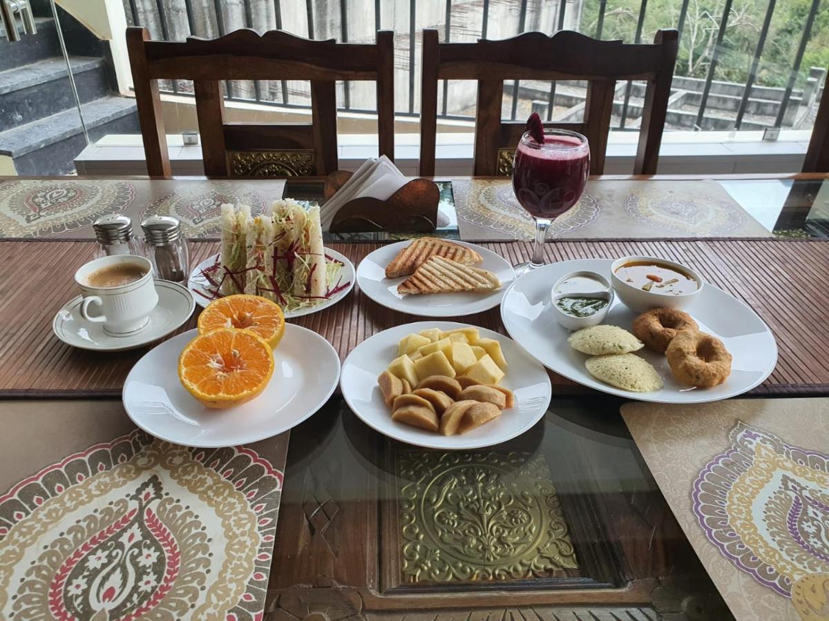 Yogved Hospitality & Resort リシケーシュ エクステリア 写真